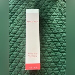 GIVEAWAY Mary Kay Micellar Water - full size item.